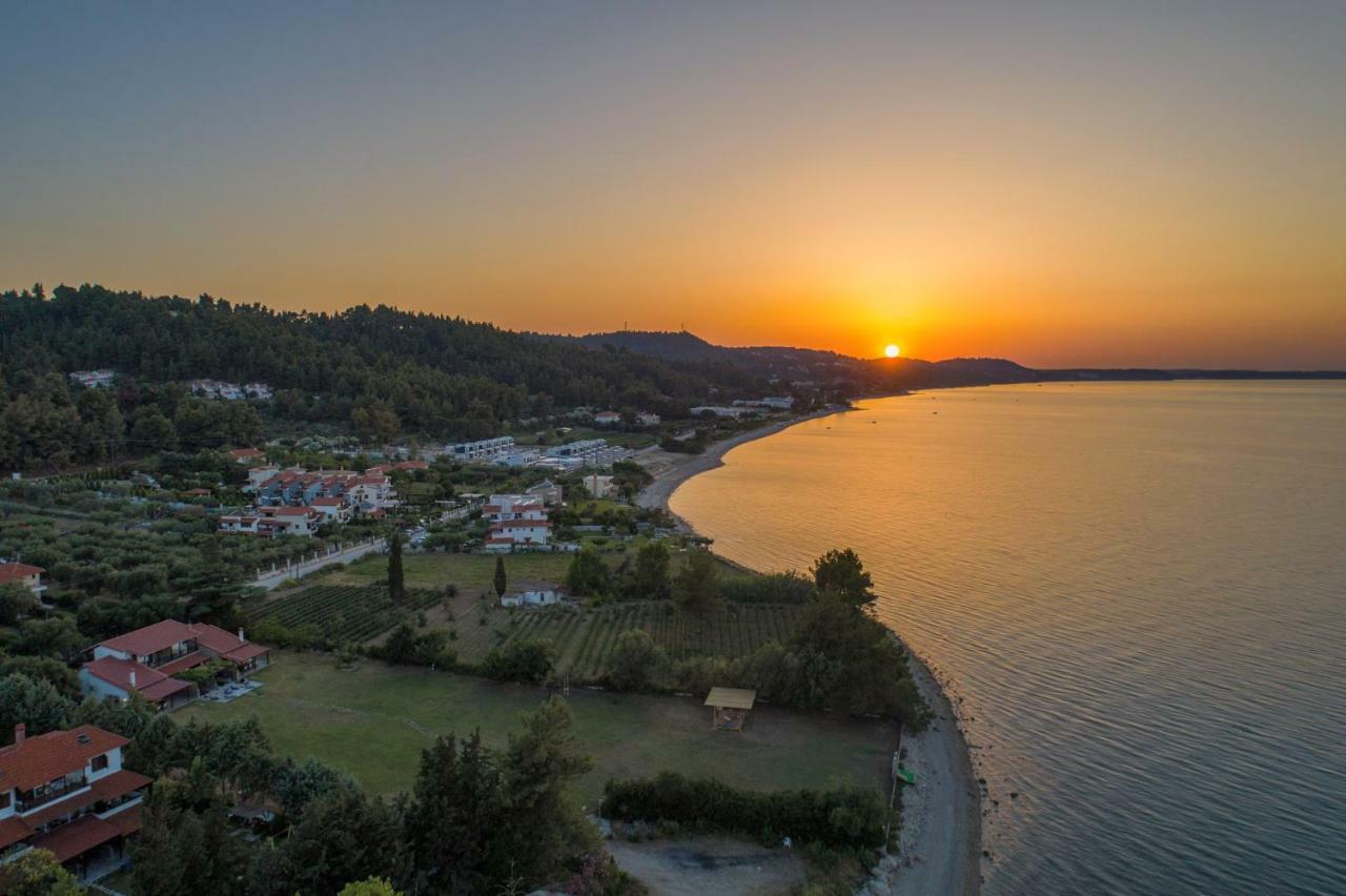 Γεράνι Suite In Ktima Gerostathi Polýkhrono Eksteriør bilde